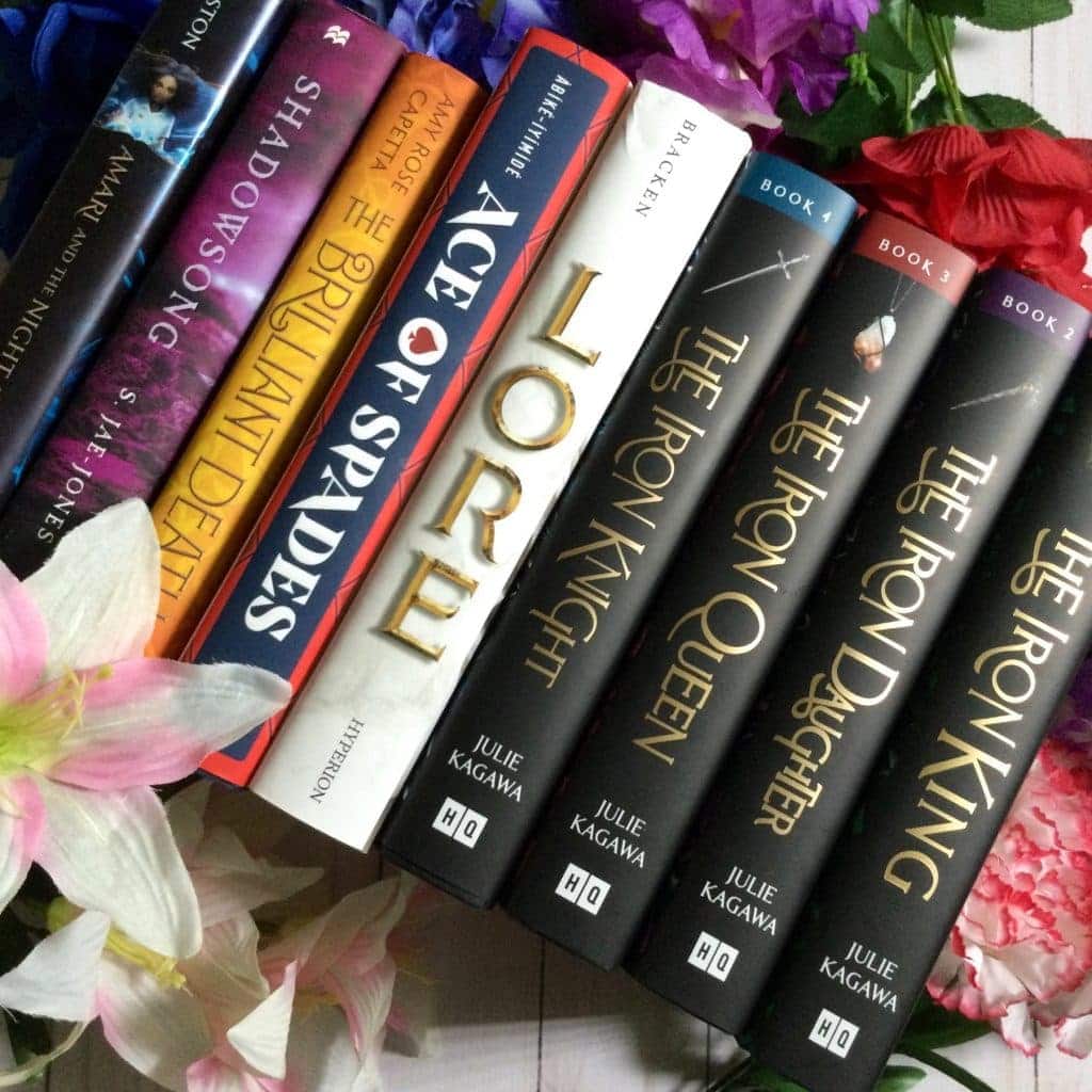 book stack hannahsophialin